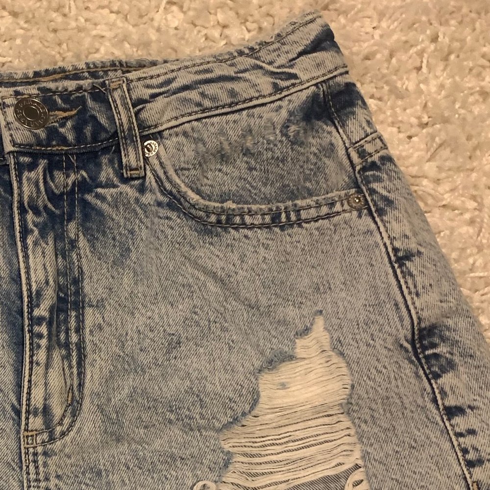 Garage Festival Jean Shorts - Picture 3 of 4